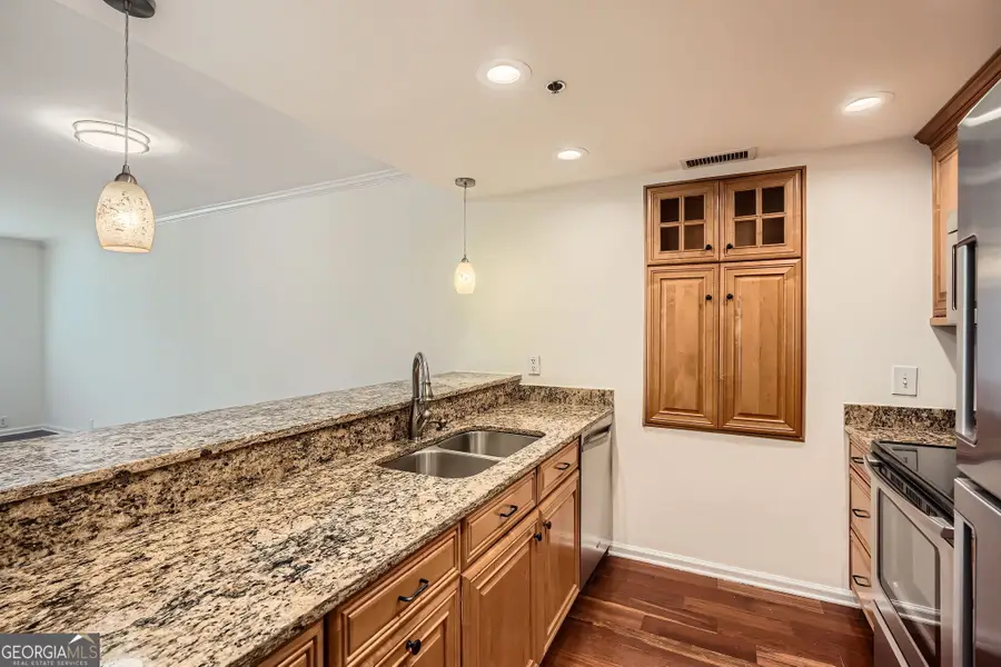 3481 Lakeside Drive Ne #1504, Atlanta, GA 30326 - Image #3