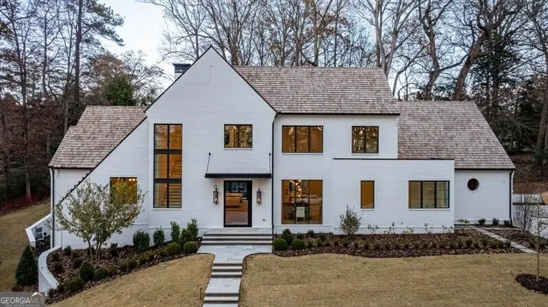 2983 Habersham Court Nw, Atlanta, GA 30305 - Image #2