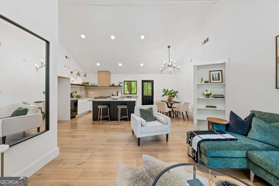 1675 Avon Avenue Sw, Atlanta, GA 30311 - Image #2