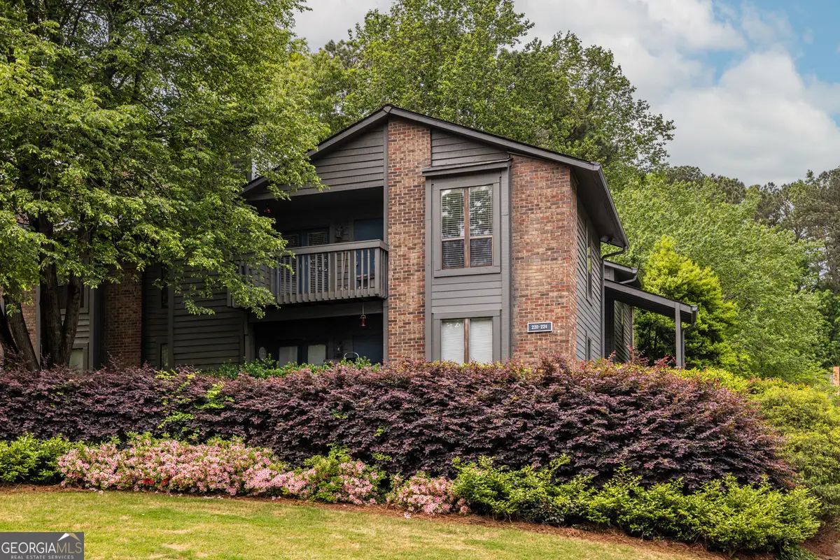 223 Tuxworth Circle, Decatur, GA 30033 - Image #1