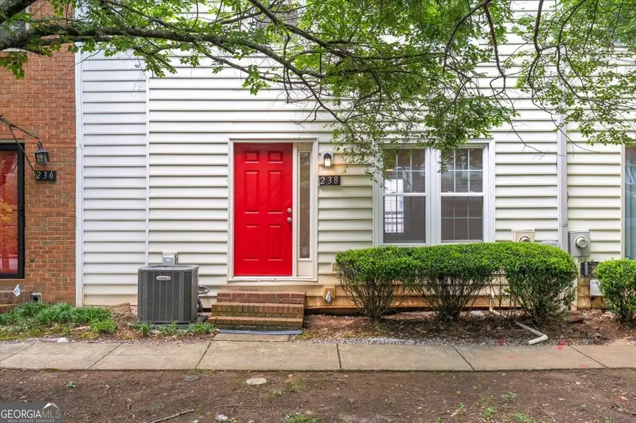 238 Chads Ford Way, Roswell, GA 30076 - Image #2