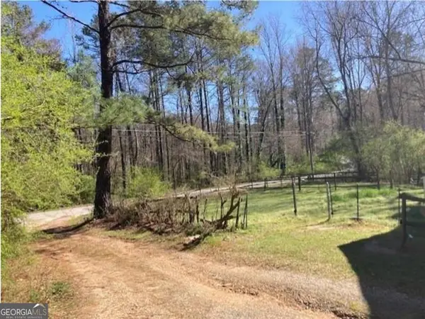 4523 Riverside Drive, Lilburn, GA 30047