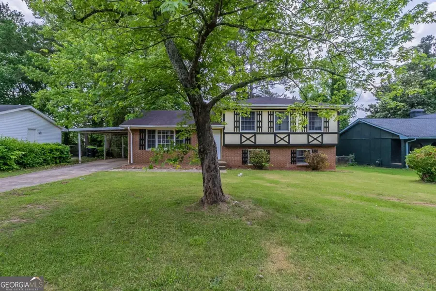 8431 Magnolia Drive, Jonesboro, GA 30238 - Image #2