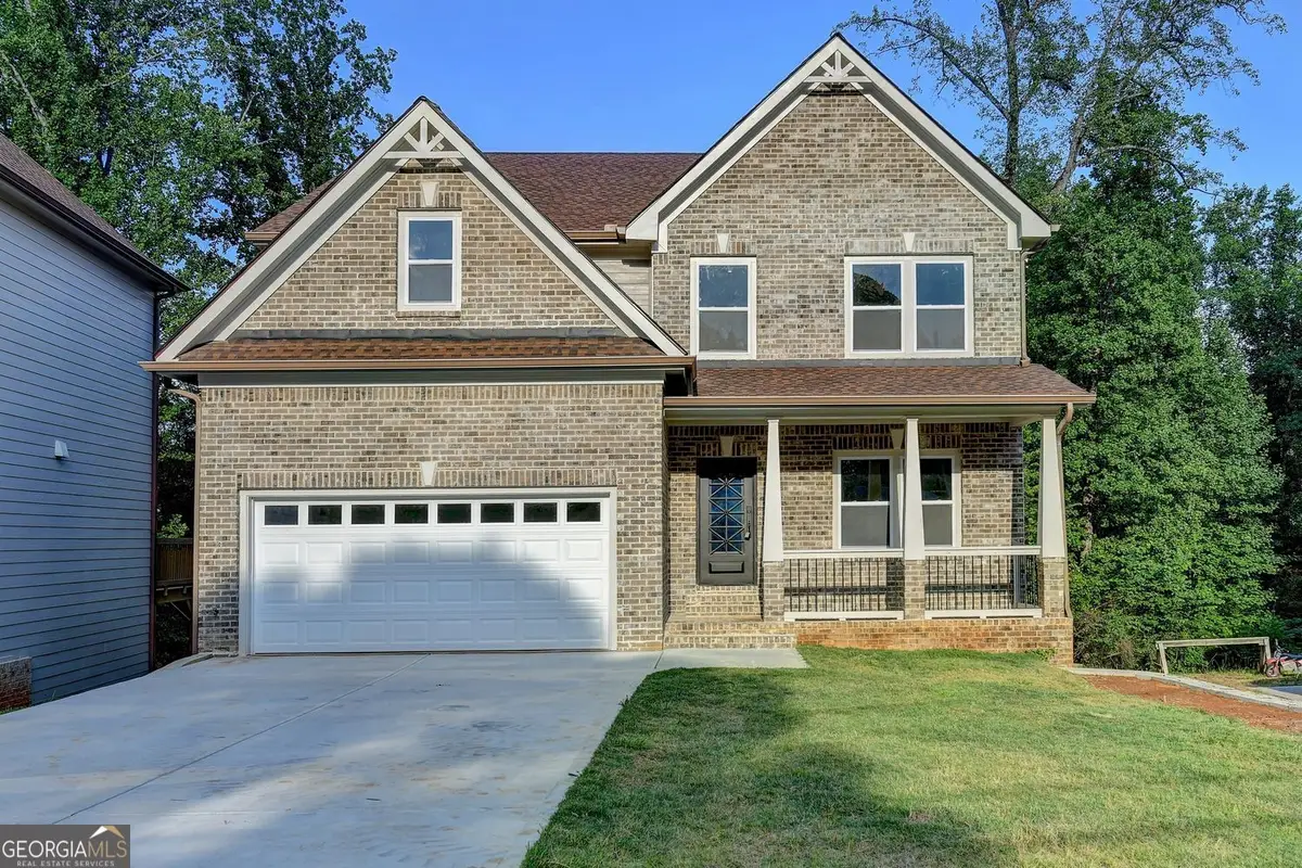 194 Jennifer Lane Nw, Lilburn, GA 30047 - Image #1