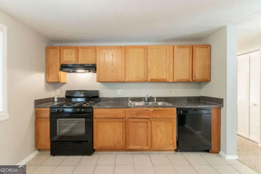 1051 S Millard Way, Stone Mountain, GA 30088 - Image #2