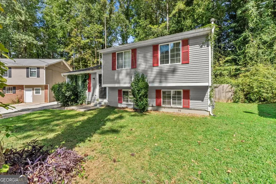 2036 Countydown Lane, Stone Mountain, GA 30088 - Image #3