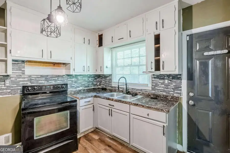 1239 Avonwood Circle Sw, Atlanta, GA 30311 - Image #3