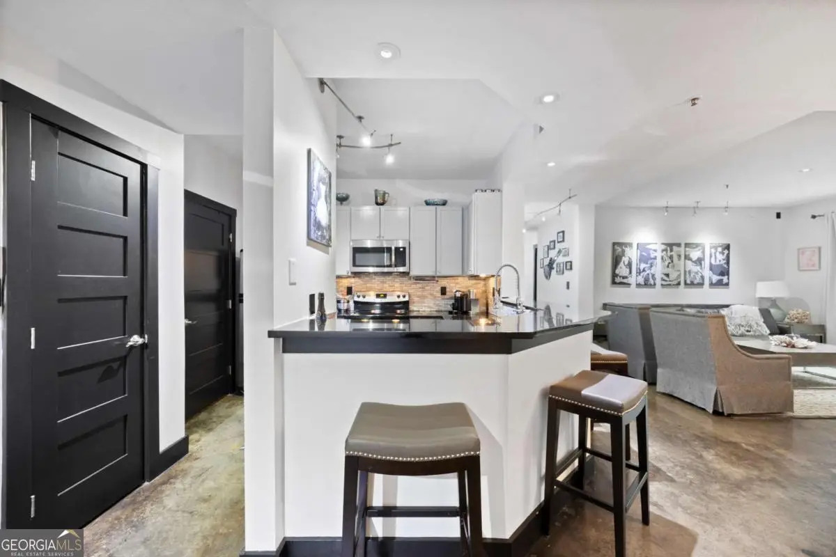 1250 Parkwood Circle Se #3001, Northeast Cobb, GA 30339 - Image #1