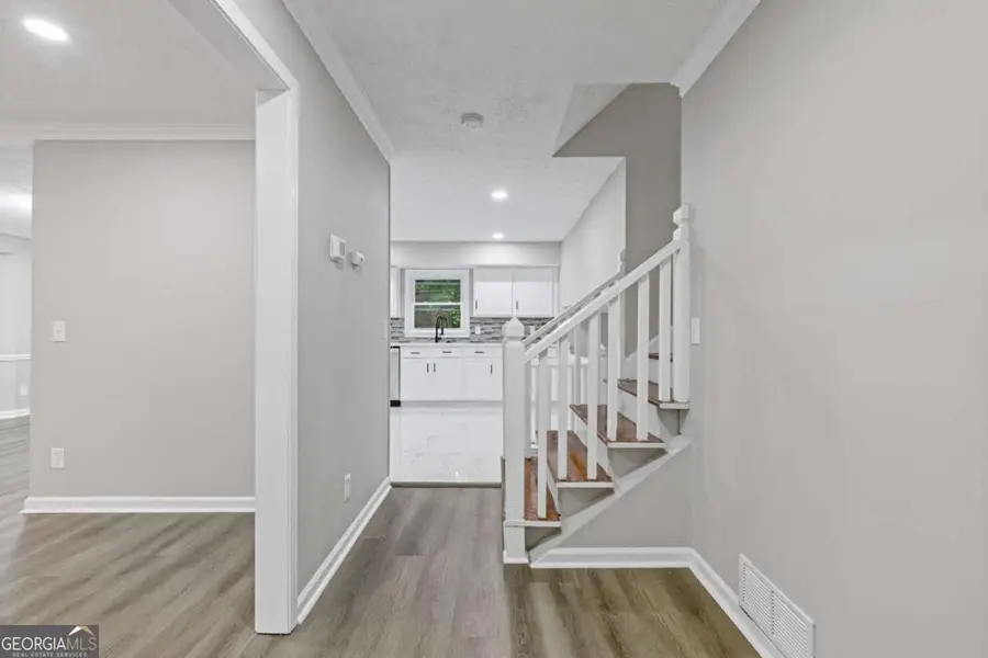 798 Brownlee Lane, Lawrenceville, GA 30044 - Image #3