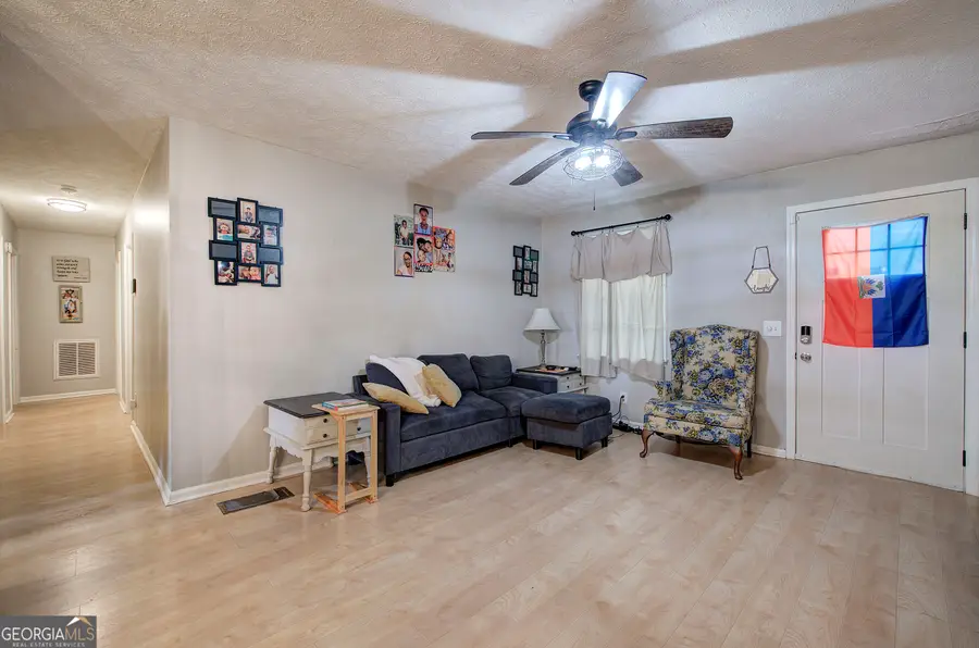 7 Valley View Drive, Cartersville, GA 30120 - Image #3