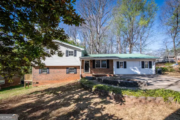 6225 Pebble Drive, Douglasville, GA 30135