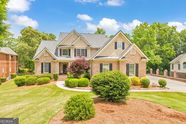 4621 Chartwell Chase Court, Flowery Branch, GA 30542