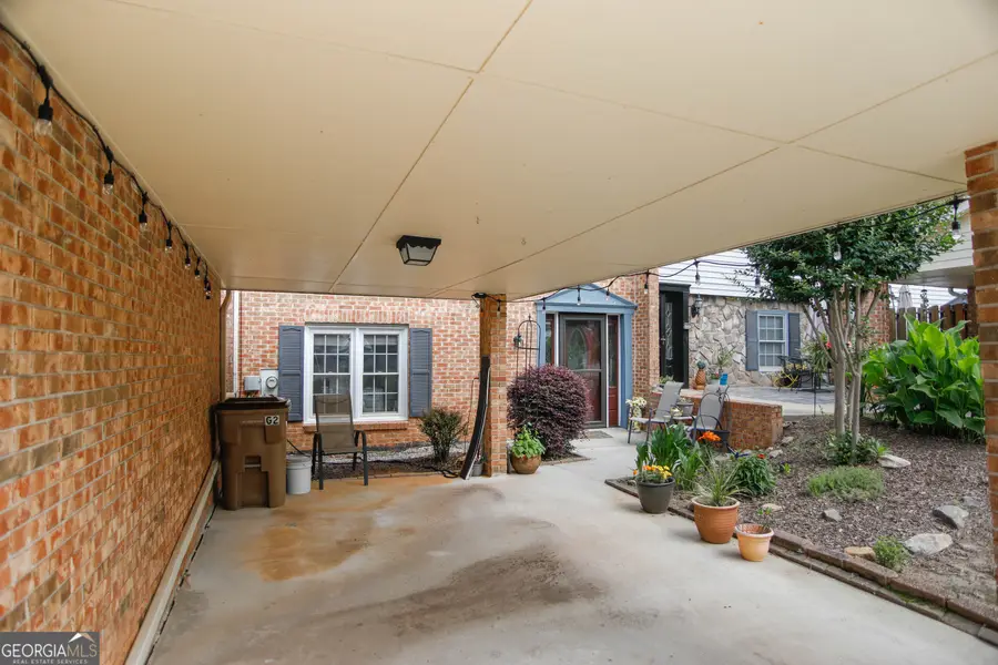 6500 Gaines Ferry Road #G2, Flowery Branch, GA 30542 - Image #3