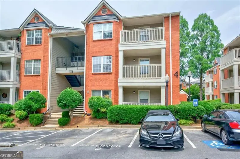 4106 Chastain Park Court Ne, Atlanta, GA 30342 - Image #2