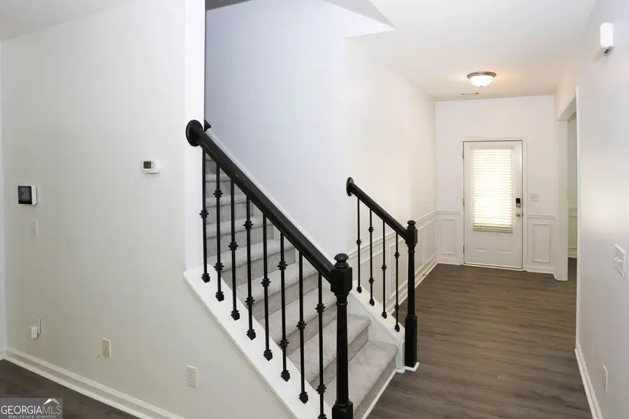 519 Granite Court Nw, Lawrenceville, GA 30044 - Image #3