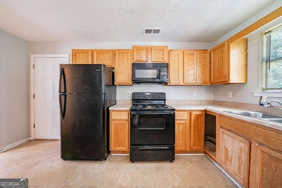 3283 Sugar Creek Falls Avenue Se, Atlanta Decatur, GA 30316 - Image #3