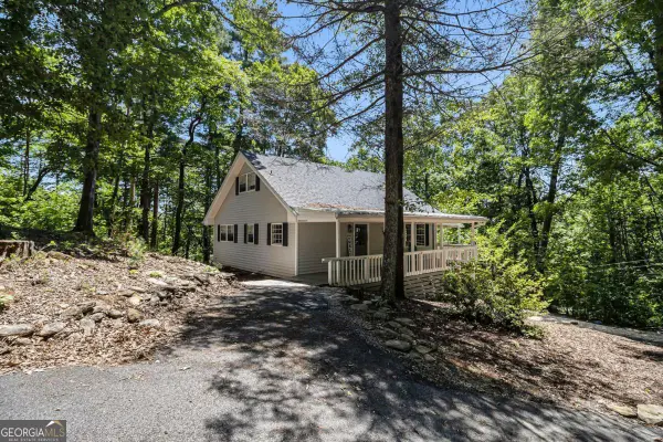 147 Hester Gap Road, Cleveland, GA 30528