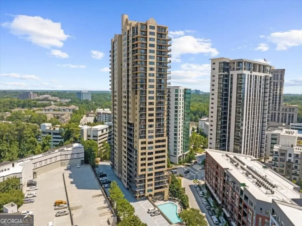 3481 Lakeside Drive Ne #1107, Atlanta, GA 30326 - Image #1
