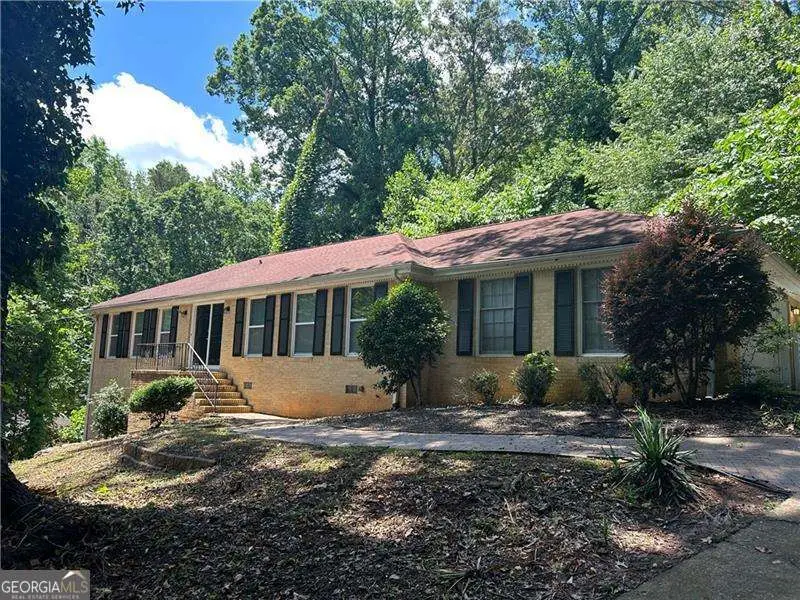 1093 Hasty Court Sw, Lilburn, GA 30047 - Image #1