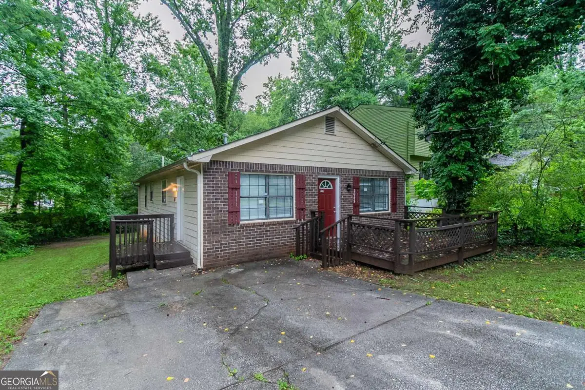 2045 Scarbrough Drive, Stone Mountain, GA 30088 - Image #1