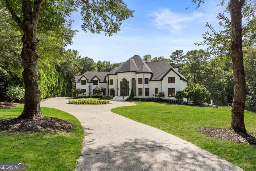 330 Longvue Court, Johns Creek, GA 30097 - Image #3