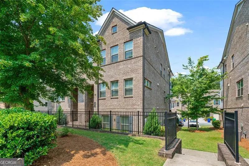 1463 Edgebrook Court #14, North Druid Hills, GA 30329 - Image #1