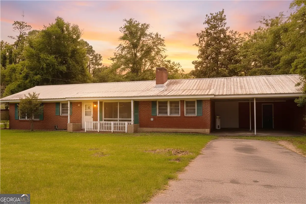 695 Lanes Bridge Road, Jesup, GA 31545 - Image #1