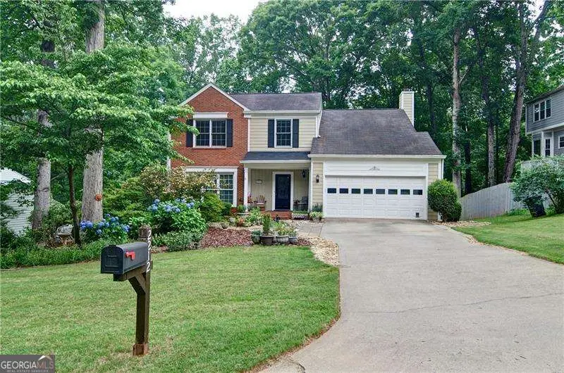 2212 Mcquiston Drive Sw, Marietta, GA 30064 - Image #2