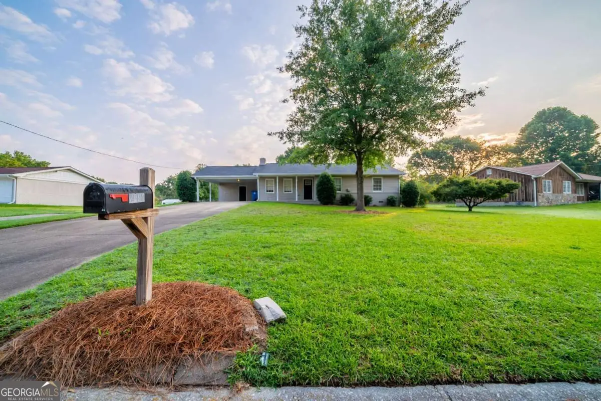 2091 Moon Drive Sw, Conyers, GA 30094 - Image #1