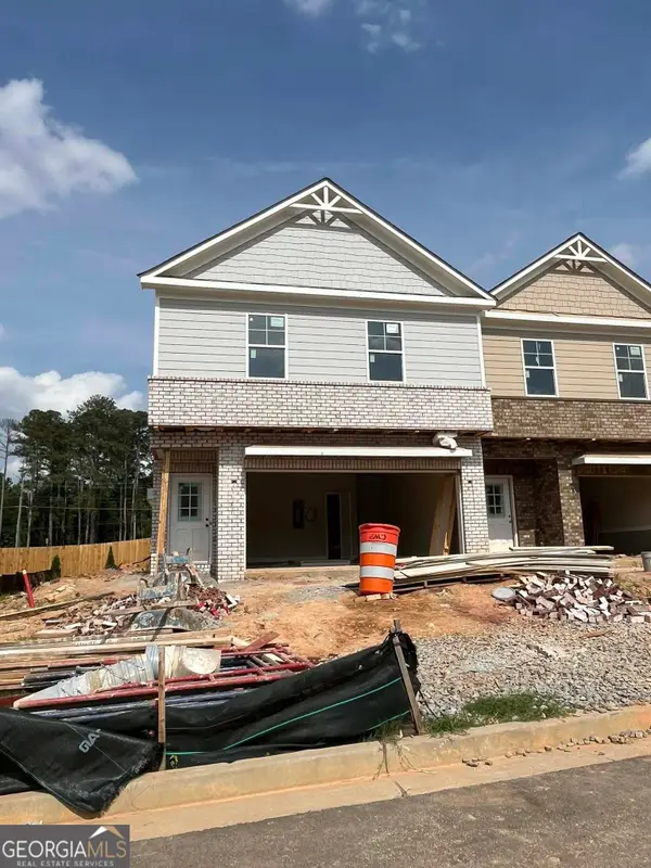 37 Creekside Commons Drive, Hoschton, GA 30548