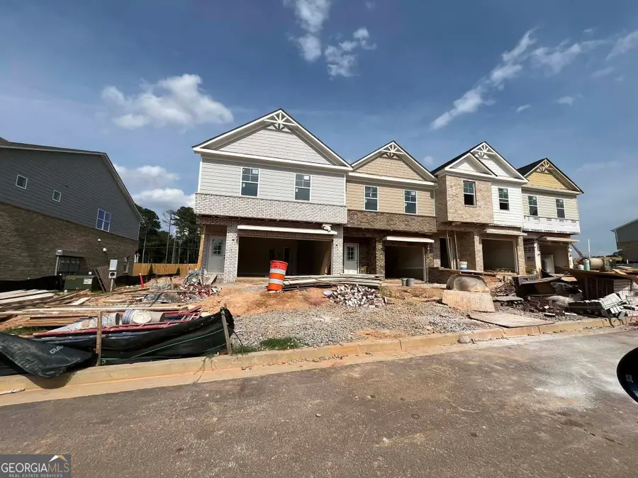 37 Creekside Commons Drive, Hoschton, GA 30548 - Image #2