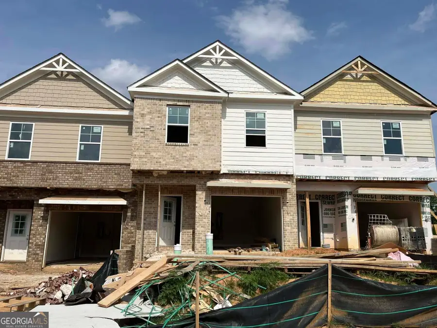 45 Creekside Commons Drive, Hoschton, GA 30548 - Image #2