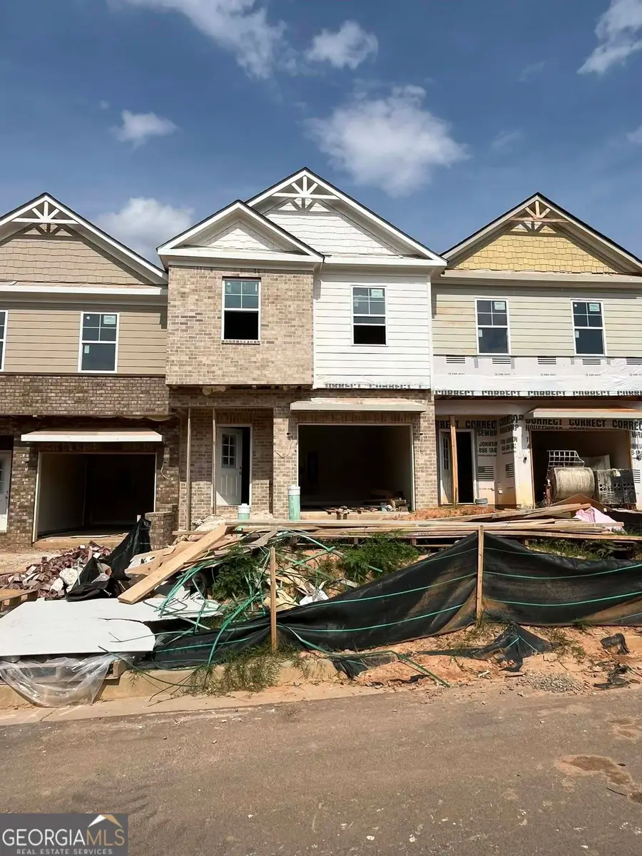 45 Creekside Commons Drive, Hoschton, GA 30548 - Image #3