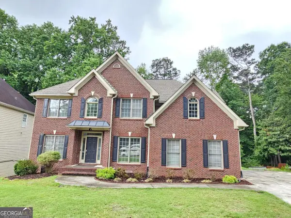 1988 Greensferry Glen, Lawrenceville, GA 30043