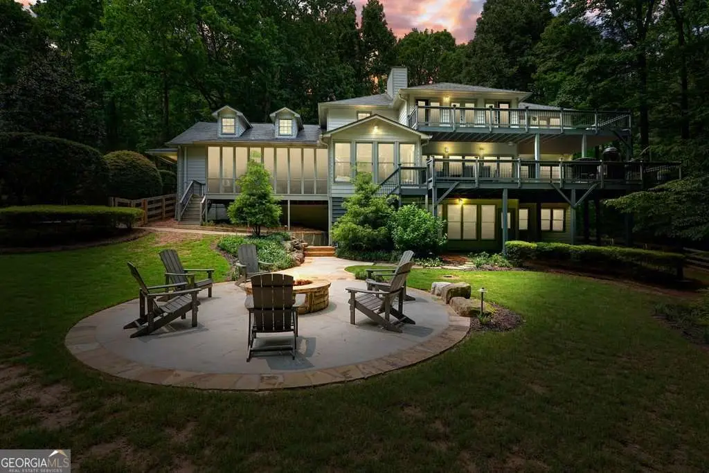 627 Apache Trail, Woodstock, GA 30189 - Image #1