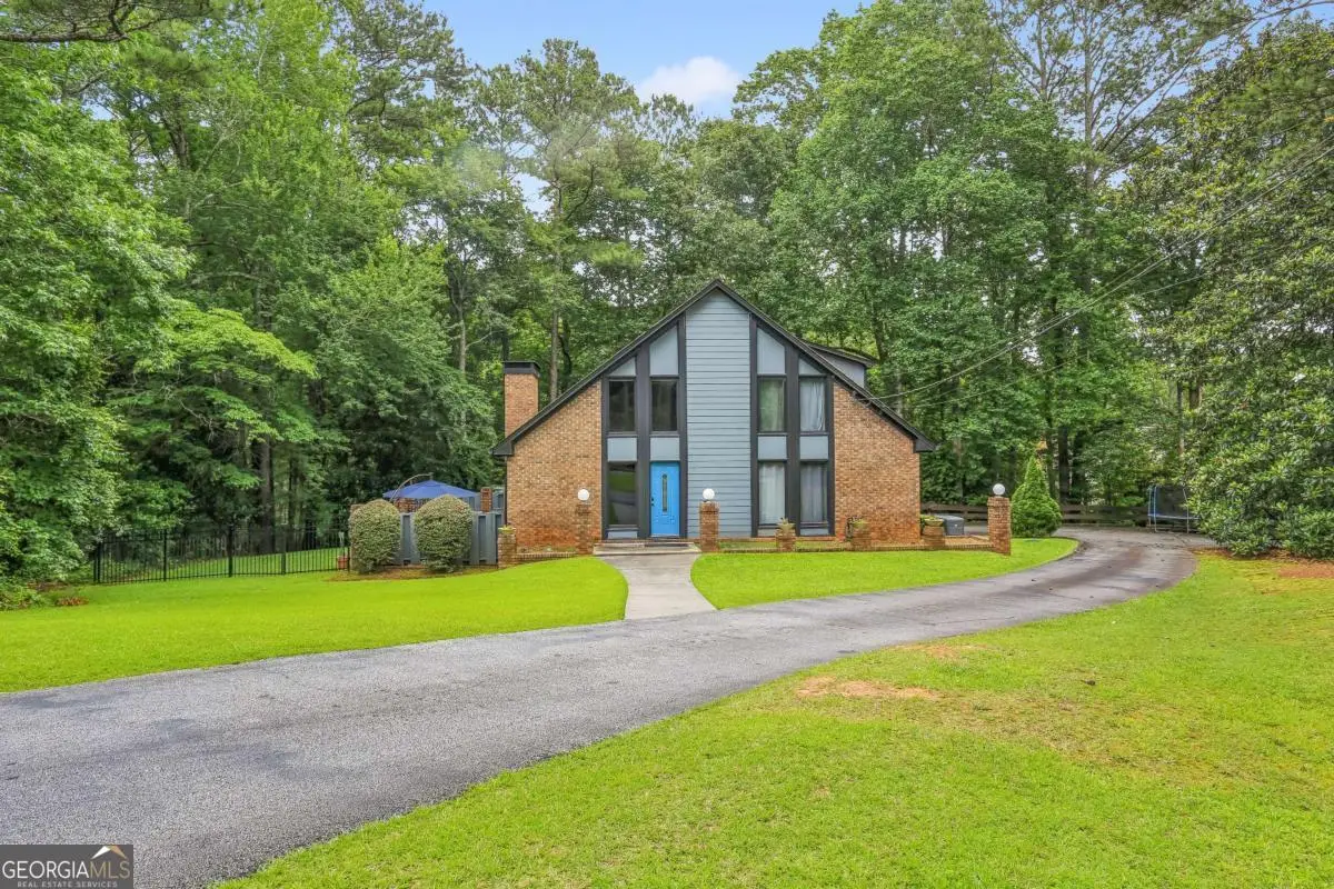 1605 Saint Tropez Way, Atlanta, GA 30350 - Image #1