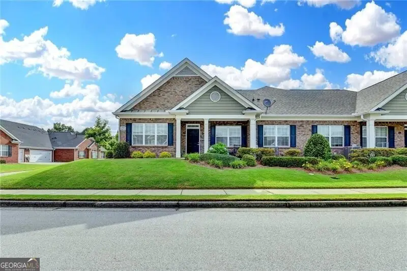 3411 Lindenridge Drive, Buford, GA 30519 - Image #1