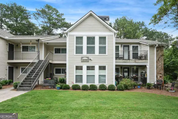 3210 Lake Pointe Circle, Roswell, GA 30075