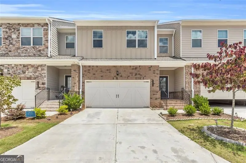 2340 Manor Pointe Drive, Cumming, GA 30041 - Image #3