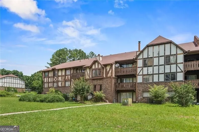 124 Camelot Drive, Atlanta, GA 30349 - Image #2