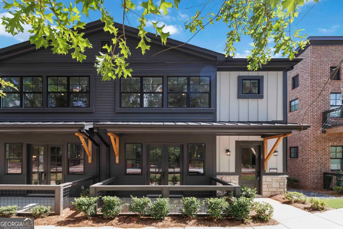 925 Willingham Drive #13, Hapeville, GA 30354 - Image #1