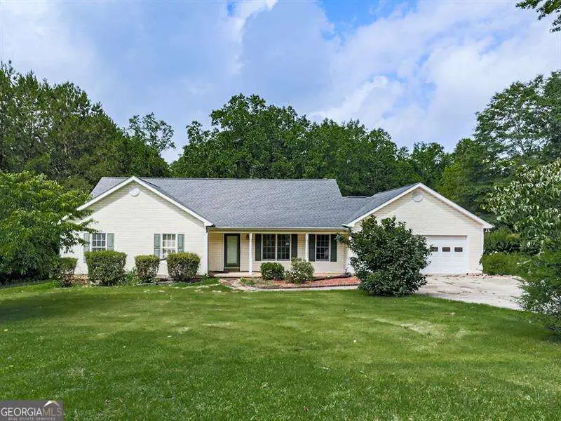 10307 E Cherokee Drive, Canton, GA 30115 - Image #1