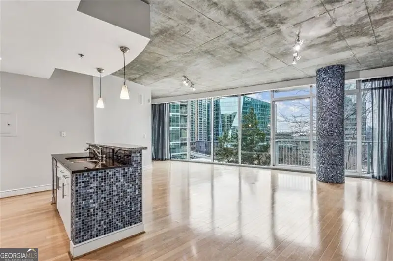950 W Peachtree Street Nw #812, Atlanta, GA 30309 - Image #3
