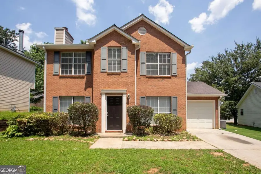 711 Ashley Lane, Stone Mountain, GA 30087 - Image #2