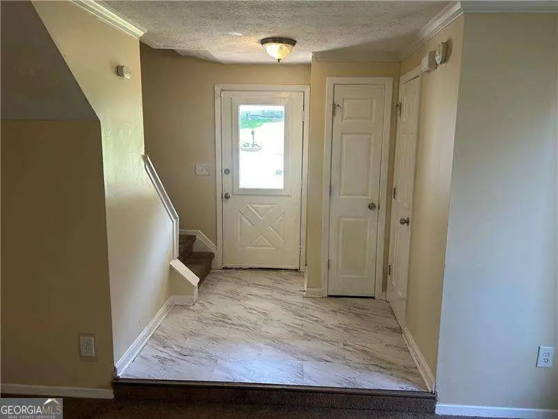 5040 Brittany Drive, Stone Mountain, GA 30083 - Image #3