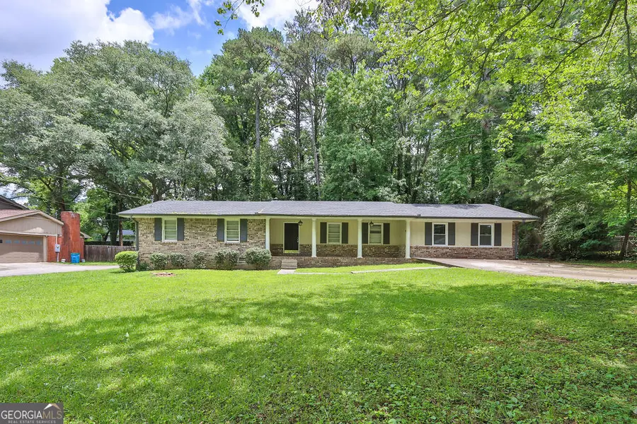 1724 Rhonda Lane, Stone Mountain, GA 30087 - Image #2
