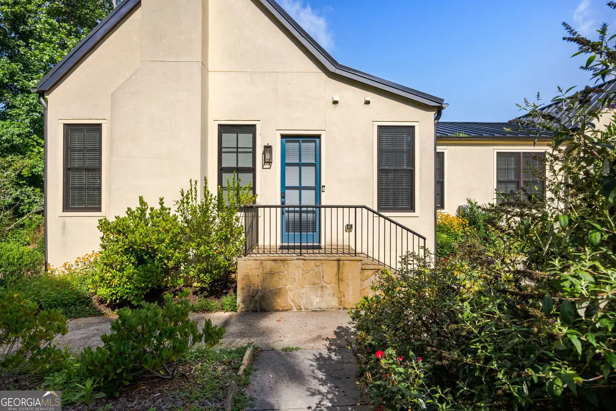 377 Anders N, Chattahoochee Hills, GA 30268 - Image #1