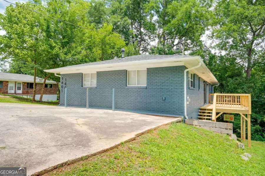 1401 Pine Avenue, East Point, GA 30344 - Image #2