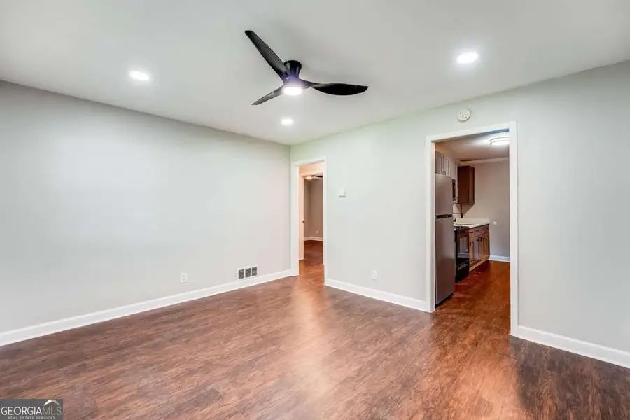 1401 Pine Avenue, East Point, GA 30344 - Image #3