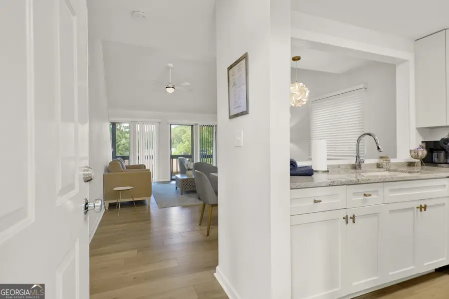 137 Narrows Loop, Waleska, GA 30183 - Image #2